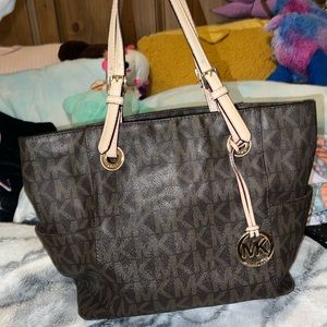 Brown jet set Michael kors bag and wallet